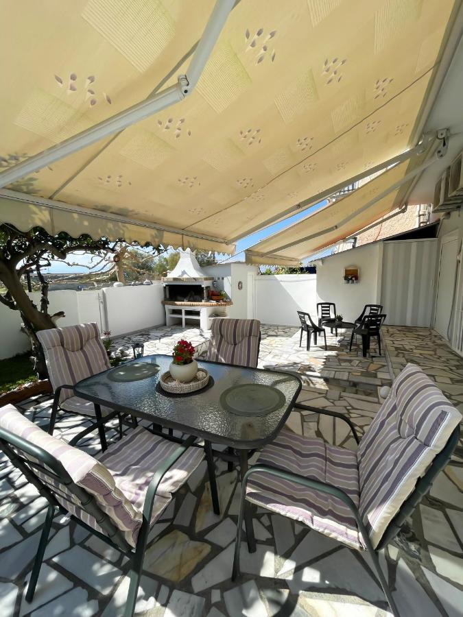 Sunny Beach House Corinth Dış mekan fotoğraf